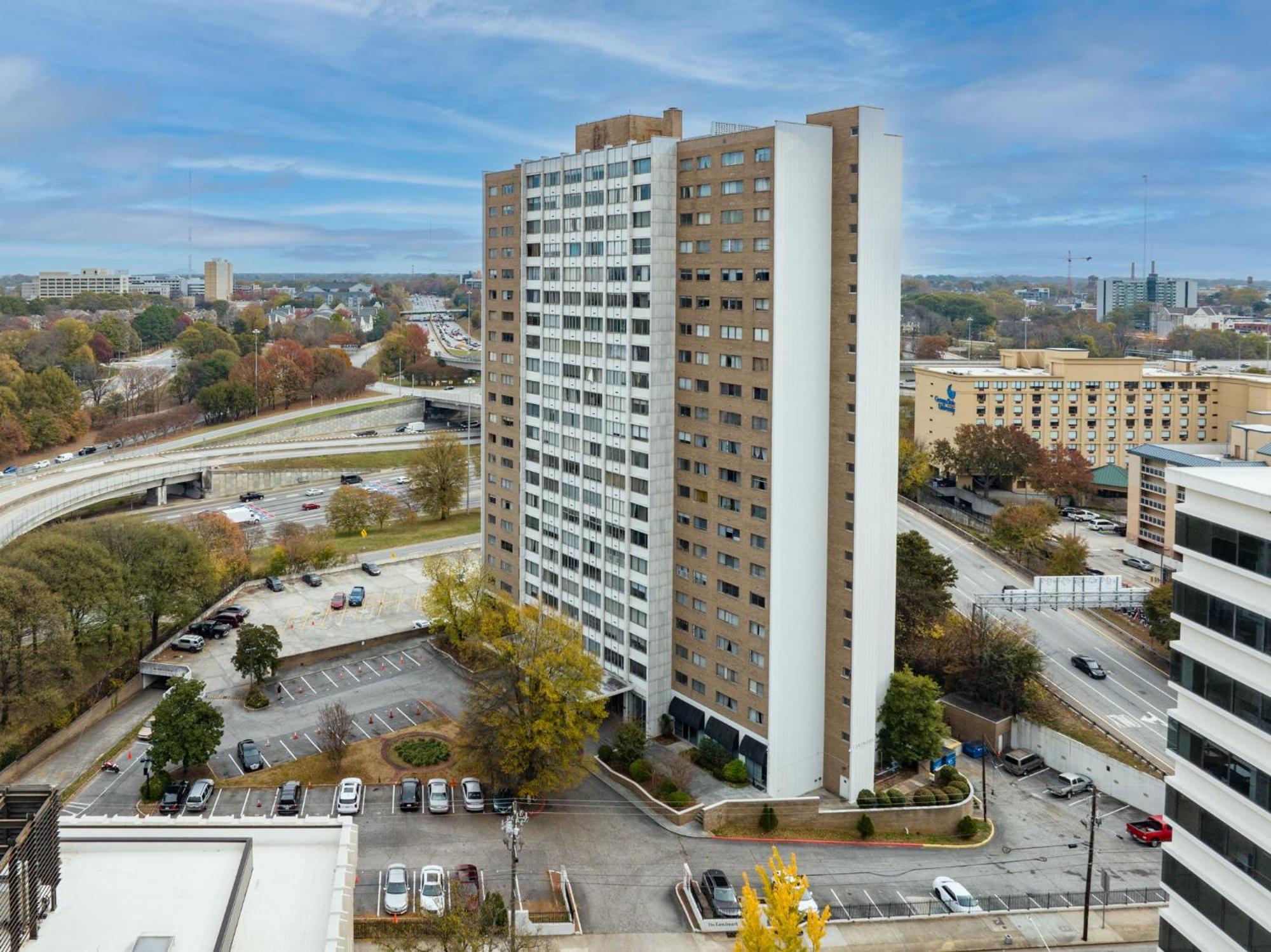 21Floor-Renovated 2Br,1Bath King And Queen Bed And Parking Atlanta Eksteriør bilde